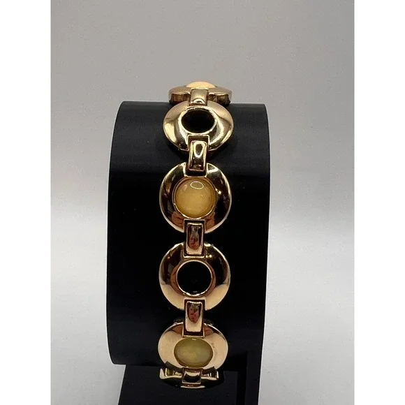 Gold Tone Circle Link Bracelet‎ With Light Yellow Cabochon Inlay 7.5” - Picture 2 of 8